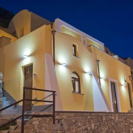 Sleeps 5 Air Con Wifi Praiano